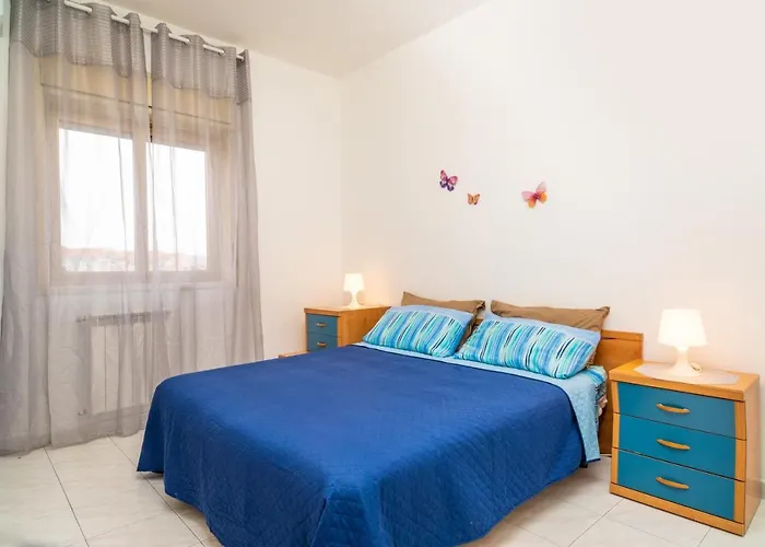Nigido Holiday Houses Simona